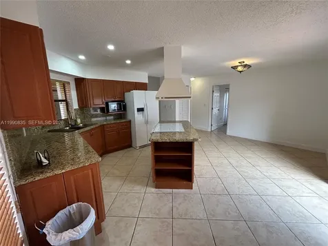 8910 SW 4th Lane Miami FL 33174