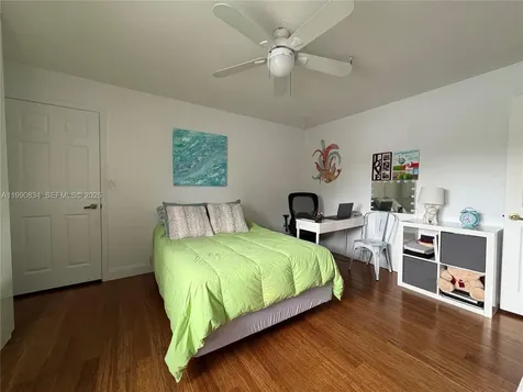 12513 NW 18th Manor Pembroke Pines FL 33028