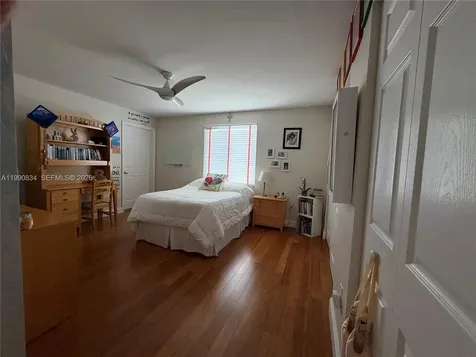 12513 NW 18th Manor Pembroke Pines FL 33028