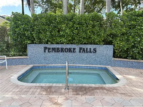 12513 NW 18th Manor Pembroke Pines FL 33028
