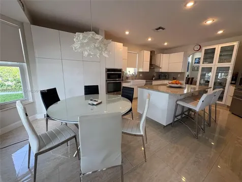 12513 NW 18th Manor Pembroke Pines FL 33028