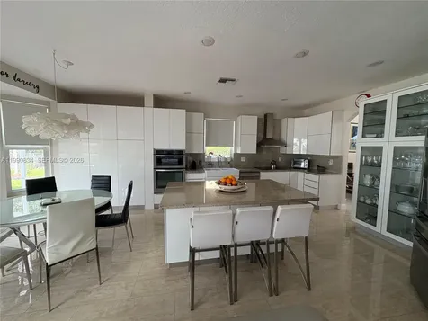 12513 NW 18th Manor Pembroke Pines FL 33028