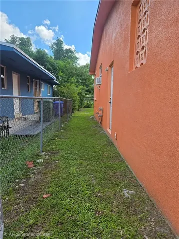 1428 NW 51st Terrace Miami FL 33142