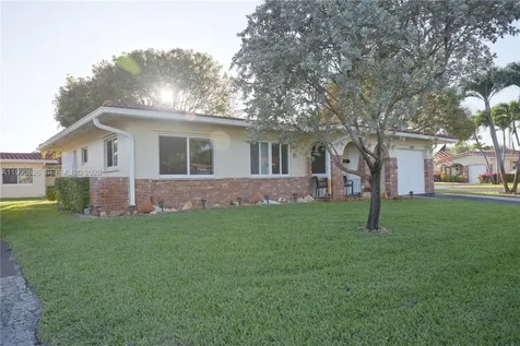 4391 NW 12th Terrace Deerfield Beach FL 33064