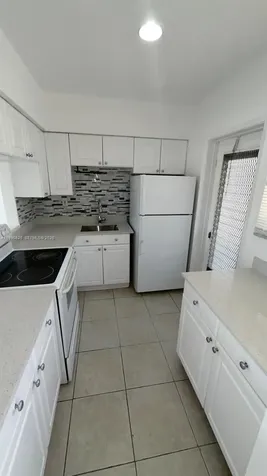 2800 NE 203rd Street Aventura FL 33180