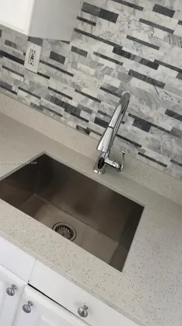 2800 NE 203rd Street Aventura FL 33180