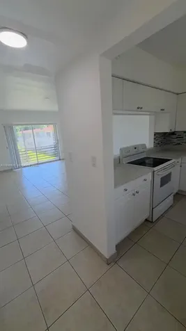 2800 NE 203rd Street Aventura FL 33180