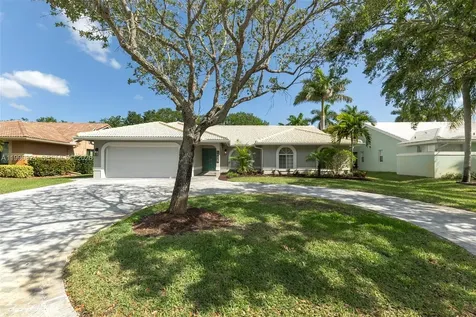 10425 NW 48th Manor Coral Springs FL 33076