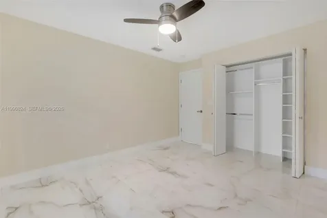 10425 NW 48th Manor Coral Springs FL 33076