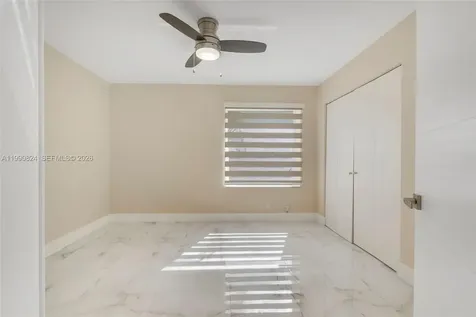 10425 NW 48th Manor Coral Springs FL 33076