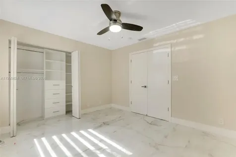 10425 NW 48th Manor Coral Springs FL 33076
