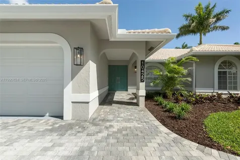 10425 NW 48th Manor Coral Springs FL 33076