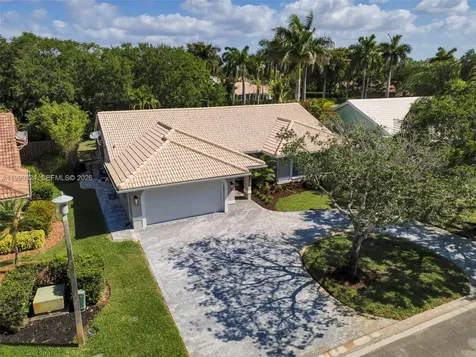 10425 NW 48th Manor Coral Springs FL 33076