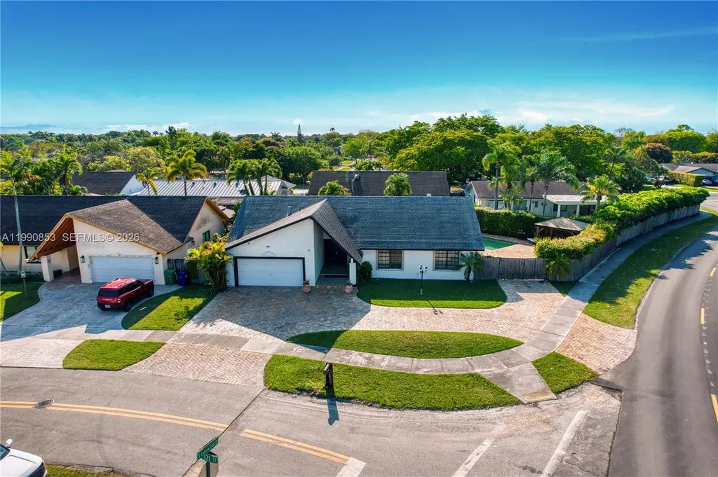10224 SW 131st Court Miami FL 33186