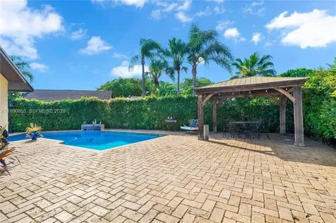 10224 SW 131st Court Miami FL 33186