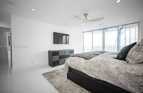 5600 Collins Avenue Miami Beach FL 33140