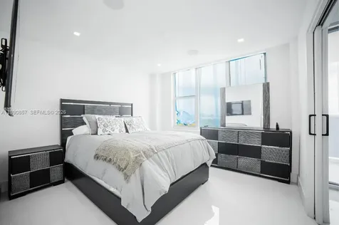 5600 Collins Avenue Miami Beach FL 33140