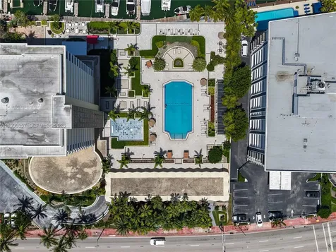 5600 Collins Avenue Miami Beach FL 33140