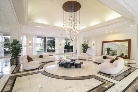 5600 Collins Avenue Miami Beach FL 33140
