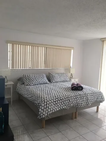 7601 Byron Avenue Miami Beach FL 33141