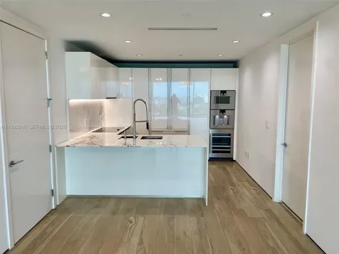 10203 Collins Avenue Bal Harbour FL 33154
