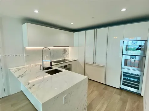 10203 Collins Avenue Bal Harbour FL 33154