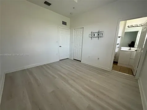 134 SE 28 Terrace Homestead FL 33033