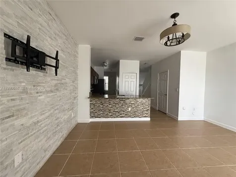 134 SE 28 Terrace Homestead FL 33033