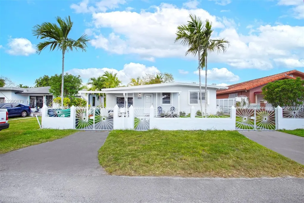 6339 SW 32nd Street Miami FL 33155