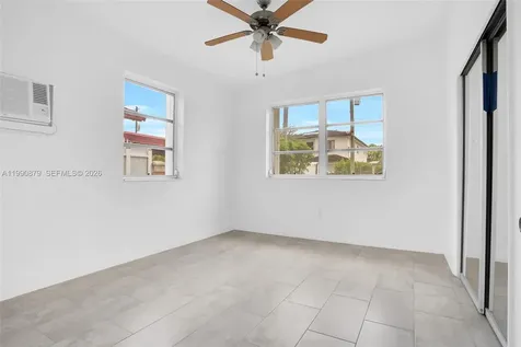 6339 SW 32nd Street Miami FL 33155