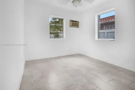 6339 SW 32nd Street Miami FL 33155