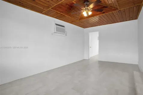 6339 SW 32nd Street Miami FL 33155
