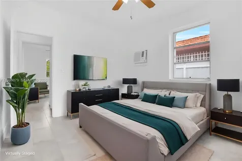 6339 SW 32nd Street Miami FL 33155