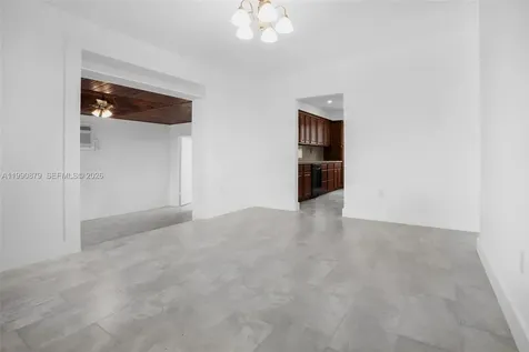 6339 SW 32nd Street Miami FL 33155