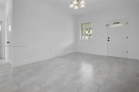 6339 SW 32nd Street Miami FL 33155