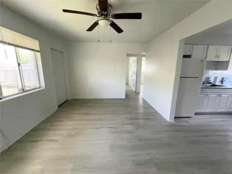 404 SW 5th Avenue Hallandale Beach FL 33009