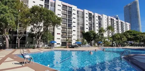 17021 N Bay Road Sunny Isles Beach FL 33160