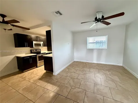 1824 Monroe Street Hollywood FL 33020