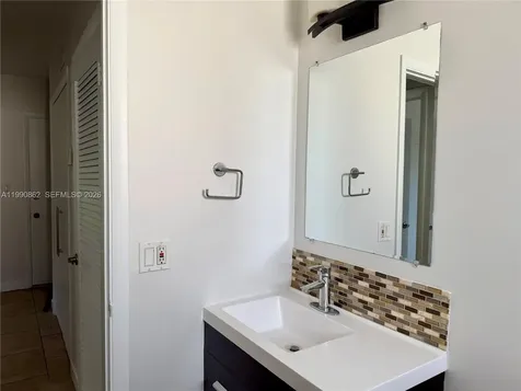 1824 Monroe Street Hollywood FL 33020