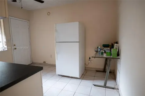 2323 SW 17th Terrace Miami FL 33145