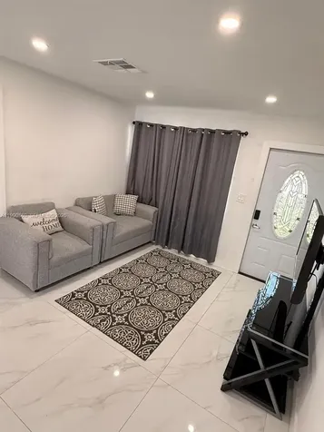 4900 NW 14th Street Lauderhill FL 33313
