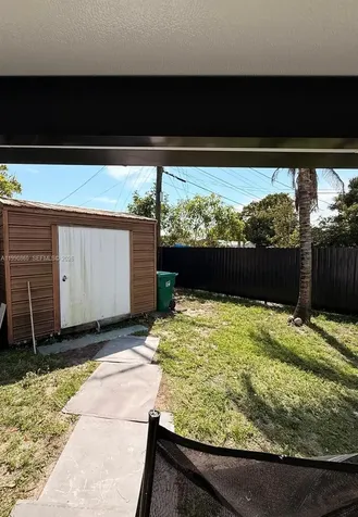 4900 NW 14th Street Lauderhill FL 33313