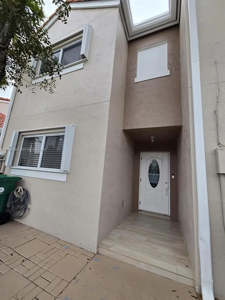 12610 NW 11th Terrace Miami FL 33182