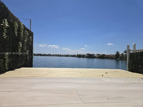 12610 NW 11th Terrace Miami FL 33182