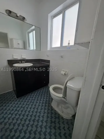 7155 Rue Notre Dame Miami Beach FL 33141