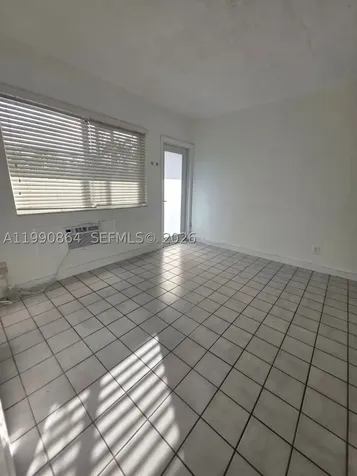 7155 Rue Notre Dame Miami Beach FL 33141