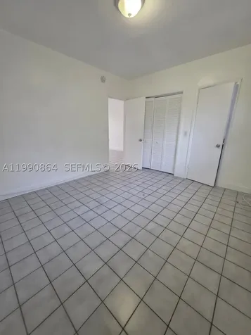 7155 Rue Notre Dame Miami Beach FL 33141