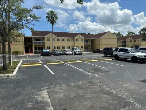 13810 SW 112th Street Miami FL 33186