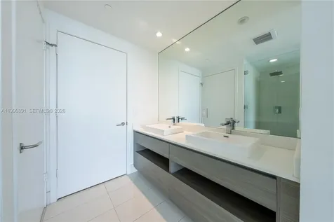 460 NE 28th Street Miami FL 33137