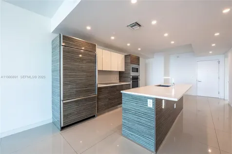 460 NE 28th Street Miami FL 33137